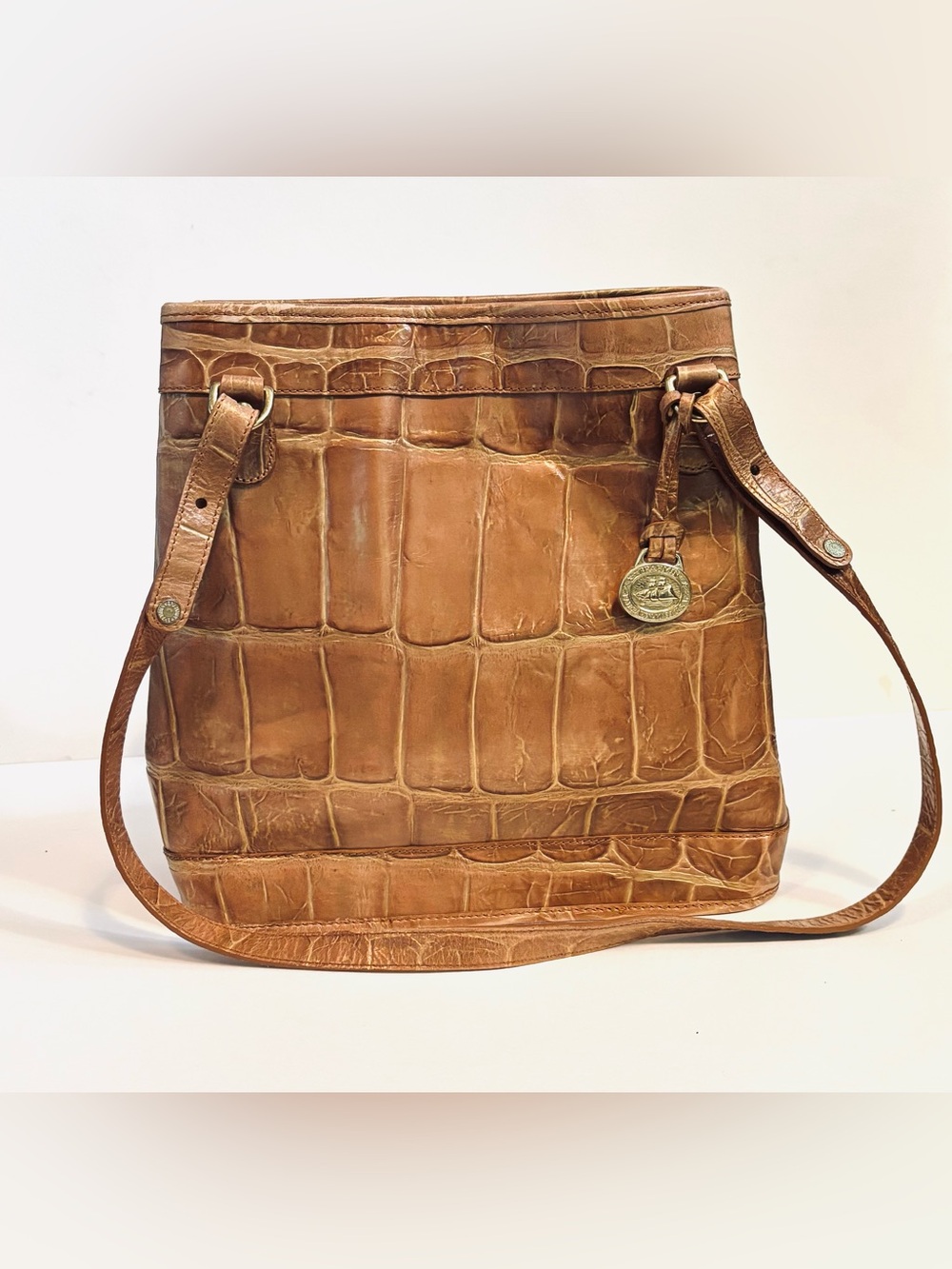 Rare Brahmin Fiora Bucket Toasted Pecan Croc Tan Gold Shimmer